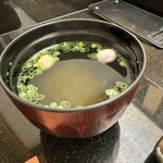 おつな寿司 - お吸い物｡おぼろ昆布と手鞠麩｡昔から変わらず｡