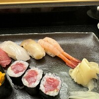 おつな寿司 - 甘海老が蒸し海老であればもっと良いのに｡