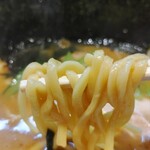 ラーメン 野良裏家 - 麺リフト