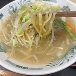 日高屋 - 野菜たっぷりタンメン（麺少なめ）