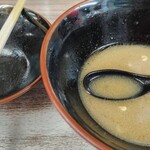 武蔵家 - 塩分過多を気にして完飲せず…。