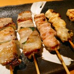 炭火焼鳥と水炊き 五郎一 - 豚バラ　ぼんじり