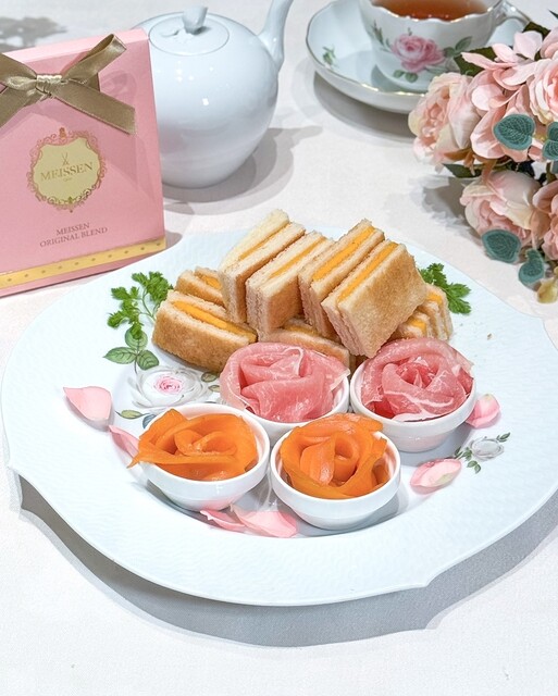 102 マイセン　アフターヌンティーセット　meissen   新品未使用 102 マイセン アフターヌンティーセット meissen ドイツの名窯