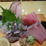 海鮮めし屋 磯人 - 真あじのたたき