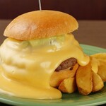 Snoop Burger - ギルティチーズバーガー