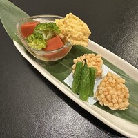 泳ぎとらふぐ活蟹料理 あじ平 曽根崎 - 