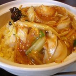 飛龍 - 季節限定冬メニュー「海鮮辛味あんかけ土鍋炒飯」