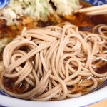 加賀 - "そば"も"汁(つゆ)"も、安定の旨さ。