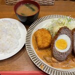 洋食 GOTOO - エッグメンチカツ&カニクリームコロッケ