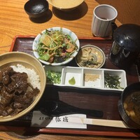 豚捨 KITTE丸の内店 - 