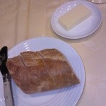 フランス料理 ビストロ・ド・リヨン - パン