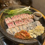 サムギョプサル食べ放題×韓国料理 OKOGE - 