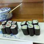 奴寿し - 鉄火巻＆かっぱ巻き 20140504