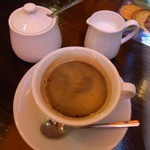 ラ・ピッコラ・ターヴォラ - 食後のコーヒー