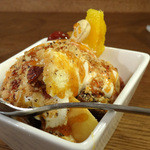 クエロクエラ - 自家製パンとオレンジムース