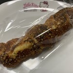 パン工房クルール - ウインナーチーズロール　３２０円