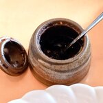 粥菜坊 - 食べるラー油っぽい「ラージャオジャン」を腸粉に付けて。