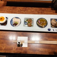 とり田 博多本店 - 前菜5品