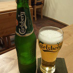 デリカ　ロクシナ - カールスバーグ450円　※2014年5月夜