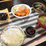 Hiyama Gohan - 日替わり定食　チキンのトマト煮