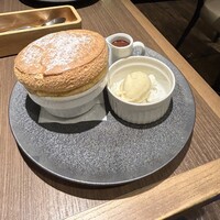 ダルマット 六本木ヒルズ店 - 