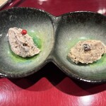 1000 - トリュフ胡桃といぶりがっこクリームチーズ