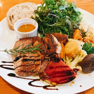 くぬぎの森交流プラザ