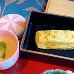 フォーシーズン - 温かい茶碗蒸しとだし巻き玉子