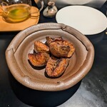 在来食堂 - ４ヶ月熟成のマチルダ。ねっとり甘くて最高に旨い。そしてこの皿で確信したこの作家さんは変わりモンだと