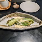 在来食堂 - 東京べかな チーズソース。瑞々しい甘味のべかなには乳脂でコクをプラス