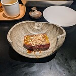 在来食堂 - 採れたて紅はるか キャラメルソース。まだ熟成させていないサツマイモは風味がすごいそうで、じゃあカラメル要らんやんと思ったら、カラメルに負けないくらいの風味があった