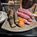 在来食堂 - 大浦太牛蒡、黒田五寸人参、紅はるか。牛蒡も旨かったろうな