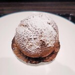 トシ・ヨロイヅカ 東京 - 