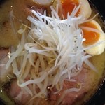 Ramenkazura - 味噌はとろみのスープw