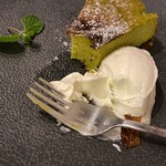 Decoller - 生クリームと一緒に食べるとひときわ美味しい。