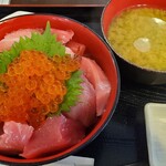 海鮮丼 まぐろ家 - 