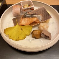 丸の内一丁目 しち十二候 - 