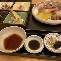 丸の内一丁目 しち十二候 - 