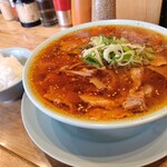 シンちゃんラーメン - 辛味中華＋ライス(無料)