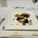 レストラン ジュエル - 彩り野菜と海鮮サラダ