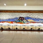 レストラン ジュエル - 上州三山の陶板画（ロビー）