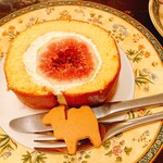 森のらくだ - いちじくロールケーキ