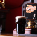 Kanda wine-kan TONARI - 生クリームのような濃密な泡の『東京ブラックリアルエール』.