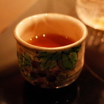 表参道うかい亭 - (口直しの濃いめのほうじ茶)