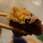 表参道うかい亭 - 肉＋黒胡椒＋ガーリックチップ＋わさびソース＝旨し！