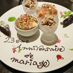 269964741 - 