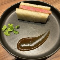 焼肉うしごろ 新宿三丁目店 - 