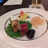 中国料理 彩龍 - 焼き物入り前菜盛り合わせ