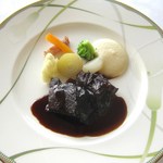 ル シエール - 牛頬肉の赤ワイン煮