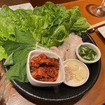 Oyster Lab 横浜駅前店 - ポッサム